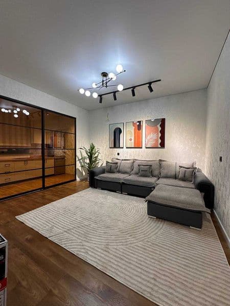 • Район: Юнусабад<br />
• Адрес: Ц-5<br />
• Ориентир: станц