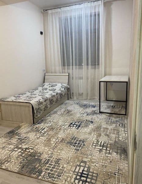 Район: #Яшнабод <br />
Количество комнат3<br />
Этажность до