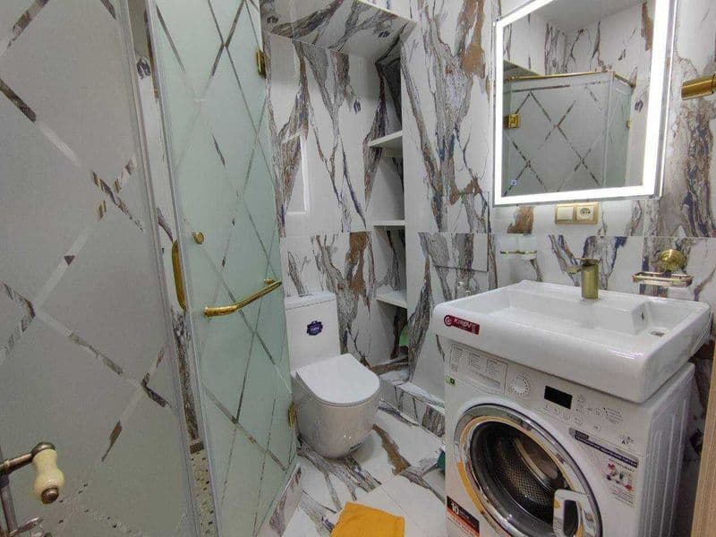 Район: Мирабадский<br />
Адрес: ЦУМ<br />
<br />
• Комнат: 2 — фото 4