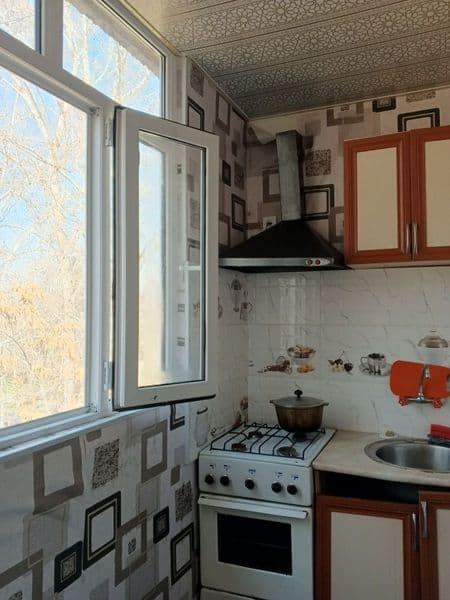 Metro chilonzorda<br />
1 xona 2 xona qilingan<br />
4- etaj — фото 3