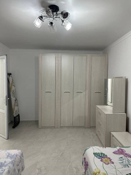 Сдаётся чистая 1-комн квартира порядочным людям<br />
Внутри — фото 2