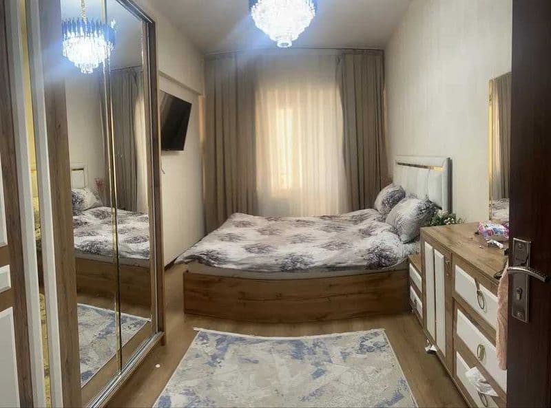 Сдается квартира для семейных<br />
<br />
• Район: Алмазар<