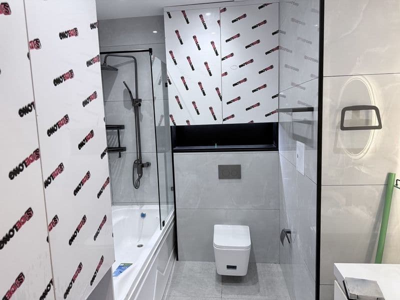 Сдаю квартиру абсолютно новую с авторским ремонтом <br />
Ме — фото 4