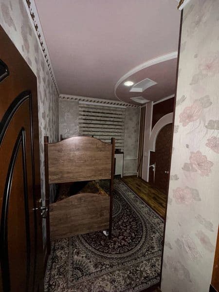 Двух комнатная квартира 2 этаж<br />
<br />
Подробнее +99891 — фото 3