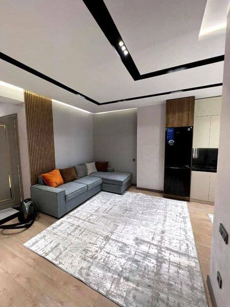 ЖК New Life<br />
Комнаты-3<br />
Этаж-5<br />
Этажность-9<b