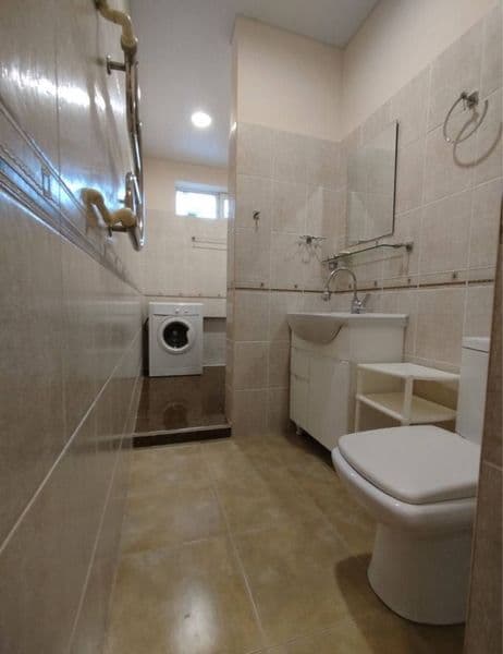 Мирзо-Улугбек<br />
Массив Феруза<br />
2/1/4<br />
63 кв2<b — фото 5