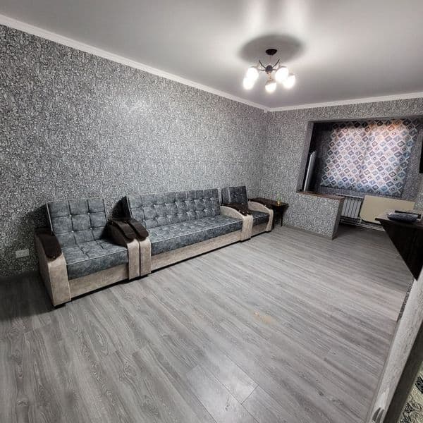 Яшнабадский район ,Авиасозлар2 <br />
Сдаётся квартира 2в3/4