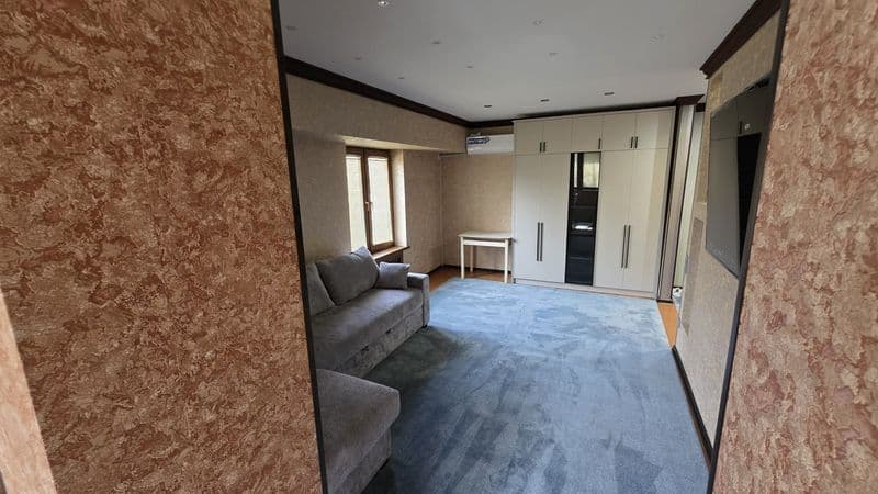 Сдаю СВОЮ 1в2 (1 переделан в 2х) комнатную квартиру Юнусабад