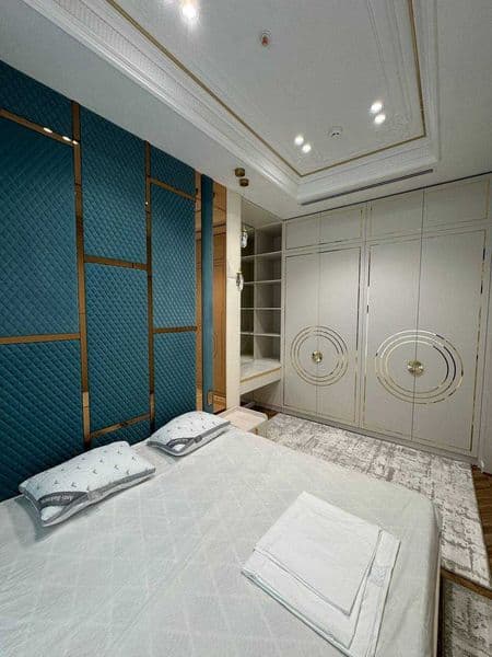 Район: Яшнабадский<br />
Адрес: Паркетский<br />
<br />
Комн — фото 2