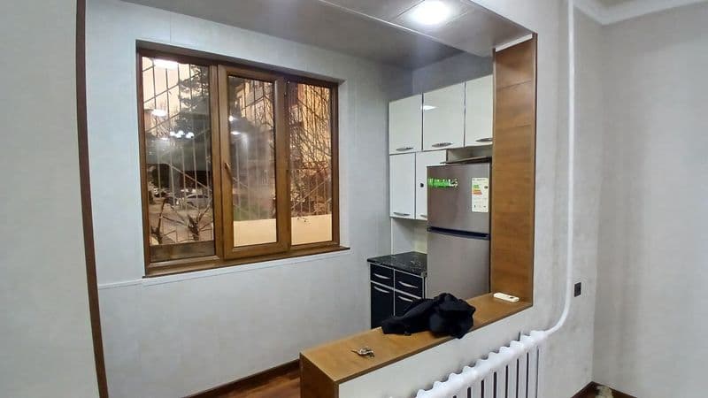 Сдаётся в Аренду 2в3-комнатная 2в3/1/4<br />
Юнусабад 8-квар