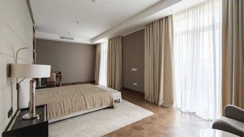 Район: Мирабадский<br />
Ориентир: Метро Ойбек<br />
<br />
 — фото 3