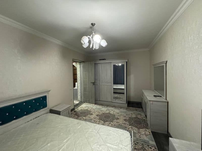 Квартира ижарага берилади.Октепа круг Чилонзор 7 да 1 хона 3