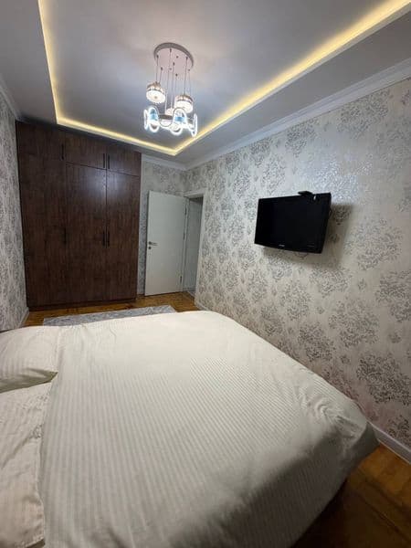 Квартира находиться возле гостиницы Россия, адрес Мирабад 12 — фото 2