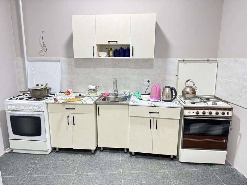 Yengi Yevro remont qilib bitqazilgan Metroga yaqin Erkaklar  — фото 4