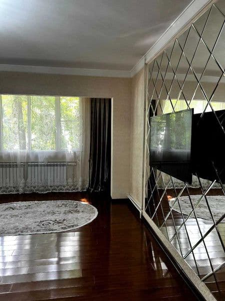 2/2/9 - 650у.е  <br />
<br />
Мирабадский район<br />
Ориент — фото 4