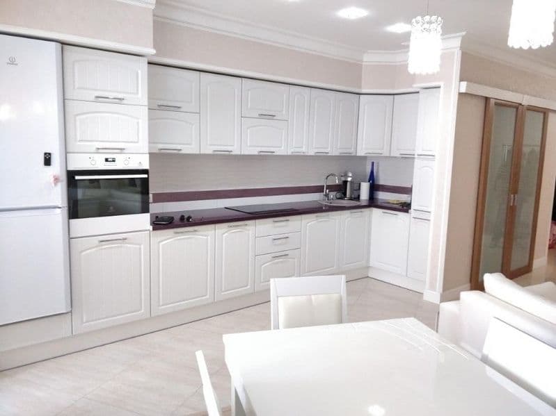 Сдается квартира на Шевченко 3/8/9. Звоните, есть много друг