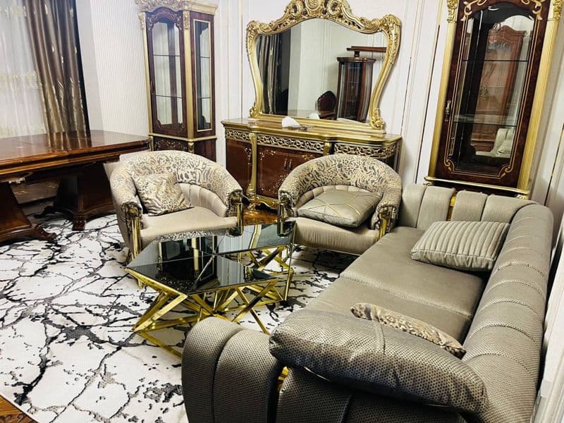 Сдаётся квартира на Дуржба народов рядом метро . Квартира с 