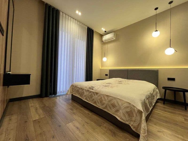 Район: Мирзо-Улугбекский<br />
Адрес: ЖК Silk Way<br />
Орен