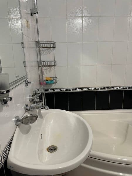 Сдается квартира, на мв.Феруза,  3/4/4 77серия, кирпич, ремо — фото 4