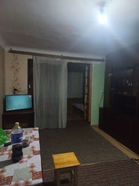 Oila bilan turgani qiz bola yoki uĝil bola<br />
 olinadi sh