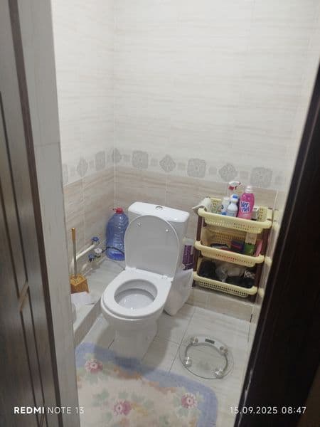 3 xona 2 ta balkon yevro remont hamma sharoiti bor minor met