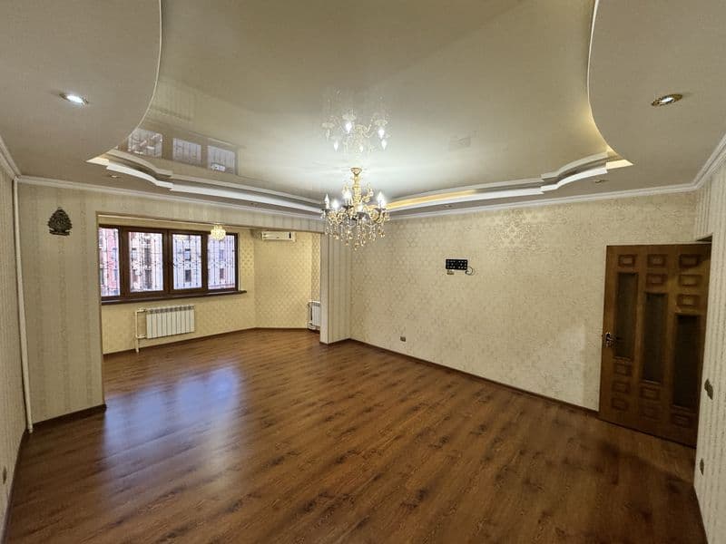 3/4/9 Паркентский базар! Массив Риёзий <br />
78м.кВ<br />
К