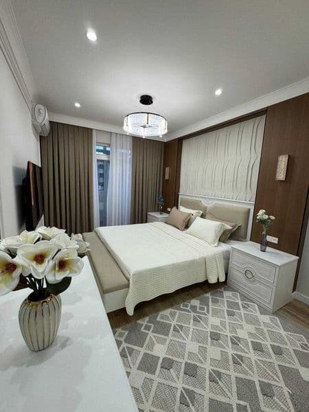 Район: Шайхонтохур<br />
Адрес: ЖК Камолон<br />
<br />
Комн