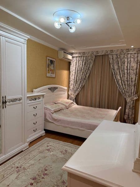 Аренда  <br />
Мирзо Улугбекский район <br />
Ц-1, Ecopark  