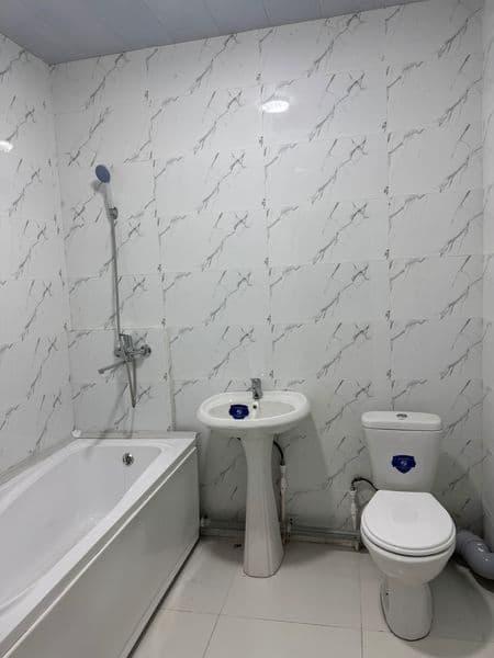 Musaffo maskanda 1 xonali uy (40m.kv) oilaga ijaraga berilad — фото 4