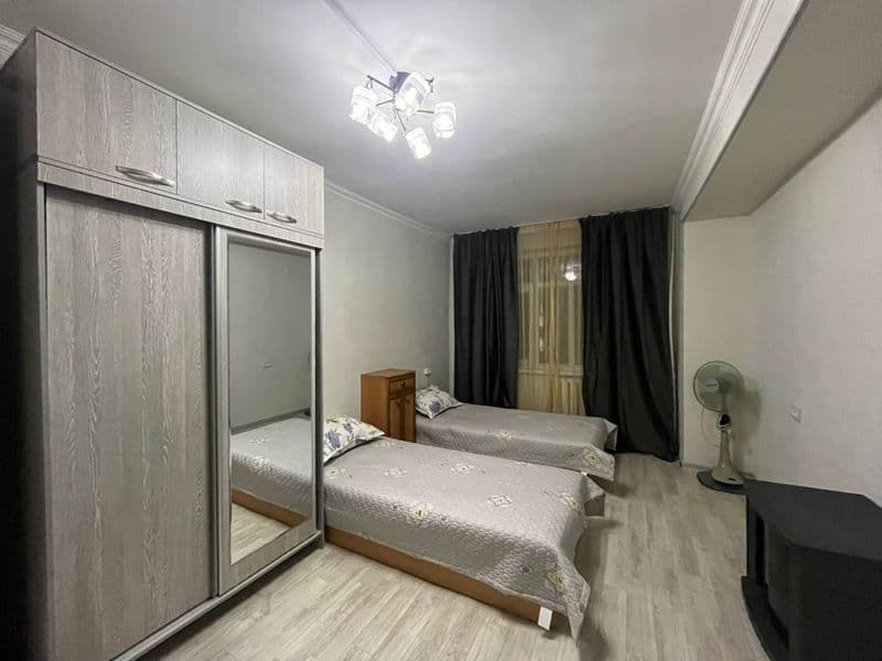 Яшнабадский район , рынок Кадышева <br />
<br />
Авиасозлар  — фото 2