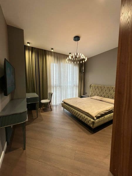 Сдаётся 2-комнатная квартира в ЖК Mirabad Avenue.<br />
Мира