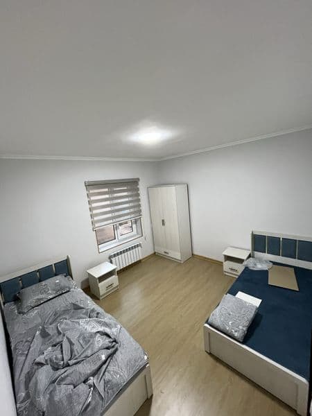 Kvartira Arendaga<br />
<br />
Mehmonhona! Hostel!<br />
<br