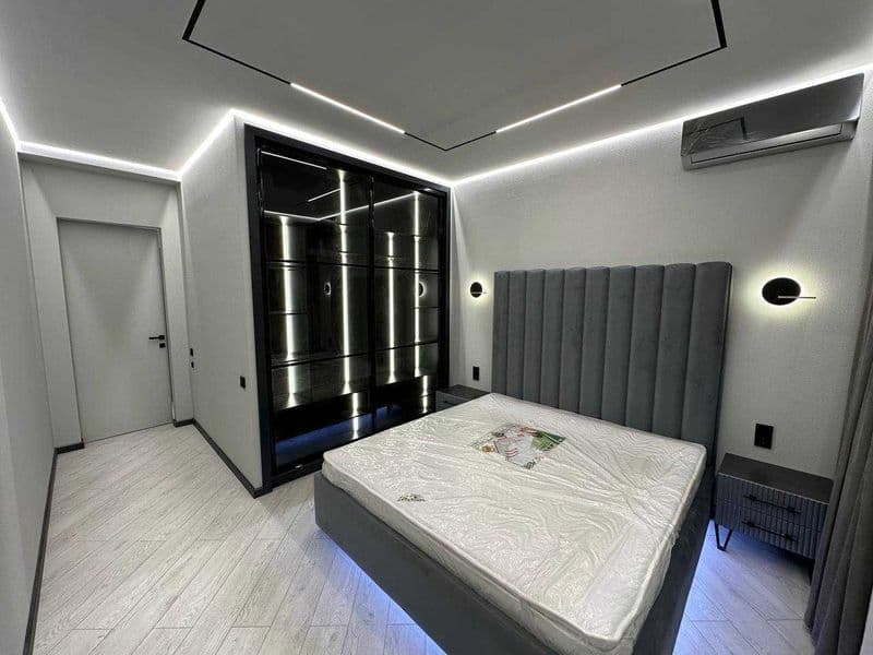 К вашему вниманию рады представить 2х комнатную квартиру на 