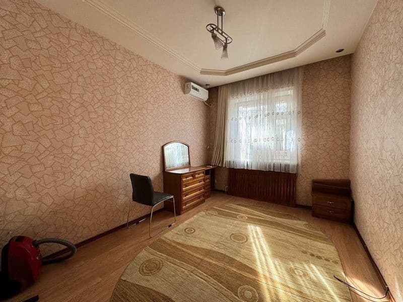 Сдается в аренду 3 комн квартира, 70 кв м, 3 этаж  из 4, бал — фото 4