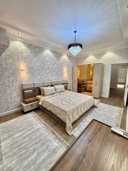 Сдаётся шикарная 2-ком<br />
<br />
• Район: Мирзо-Улугбекск