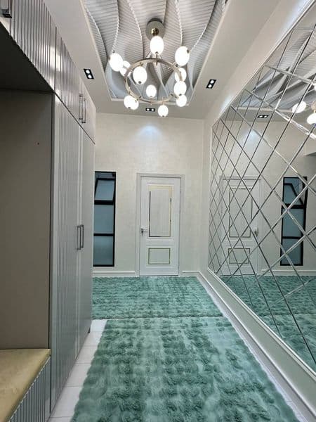 Яккасарой р-н Ул.Саламатина Ор-р:*Саламатина масжид*<br />
3