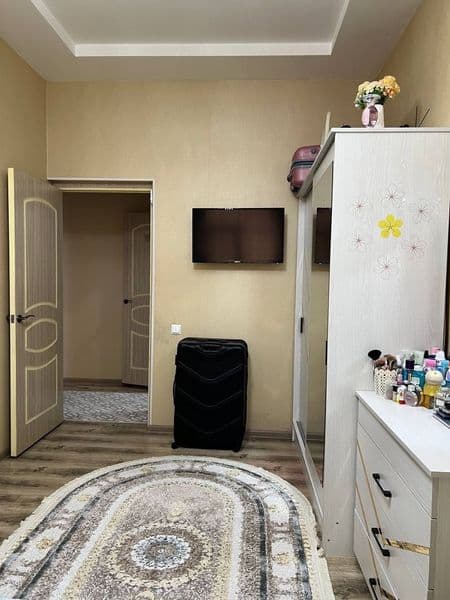 Yunusobod bozor oldida 3 kv da 2 xonalik shinamgina uy hamma — фото 2
