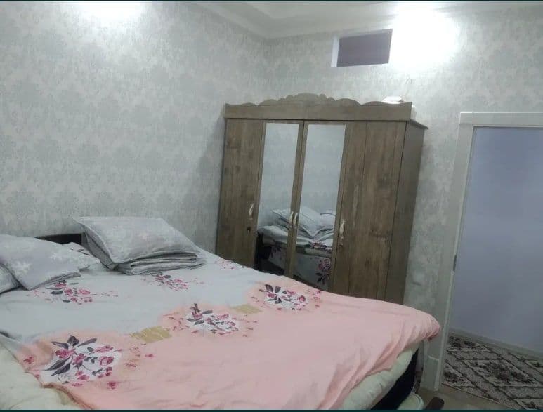 Не маклер, сдаю СВОЮ квартиру 2 КОМН на Паркентском Узгазоил