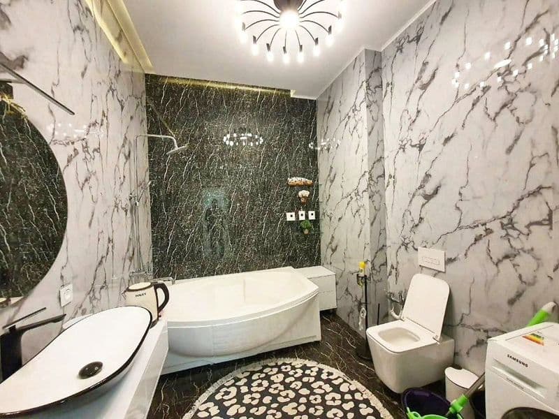 Удобное расположение, рядом метро и остановки общественного  — фото 4