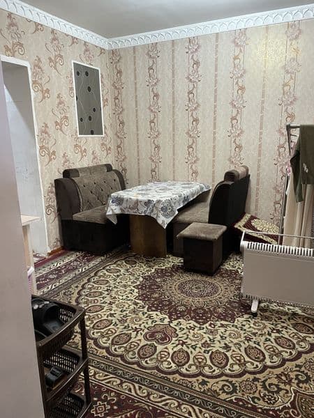 O’zimizni uy arendaga beramiz yosh oilaga. 3xona va karidor 