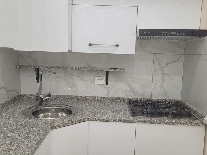 Срочно сдаётся 3х комнатная квартира на 2 этаже 3 этажного д — фото 2