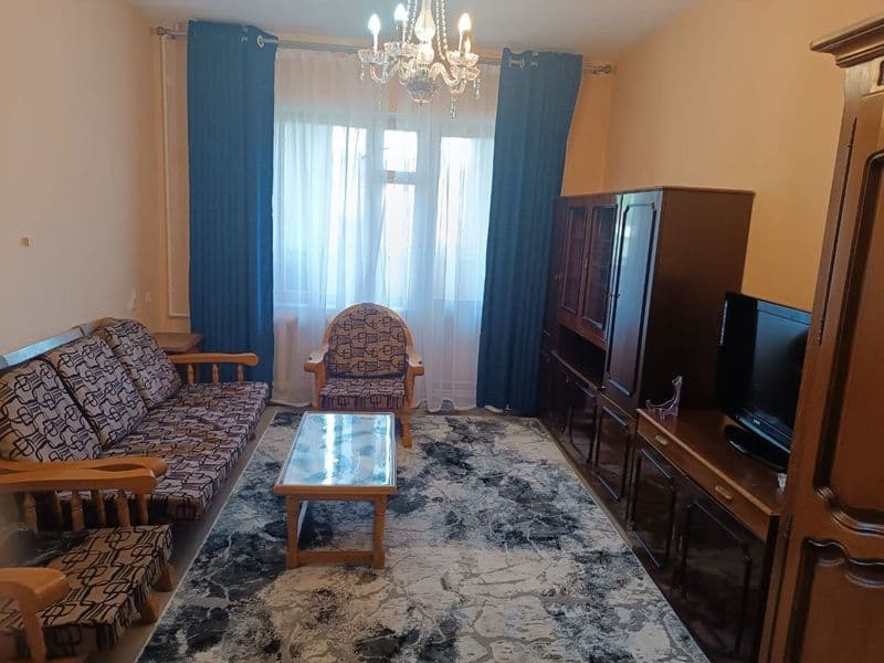 Квартира с неплохим ремонтом.<br />
С полной обстановкой.<br — фото 2