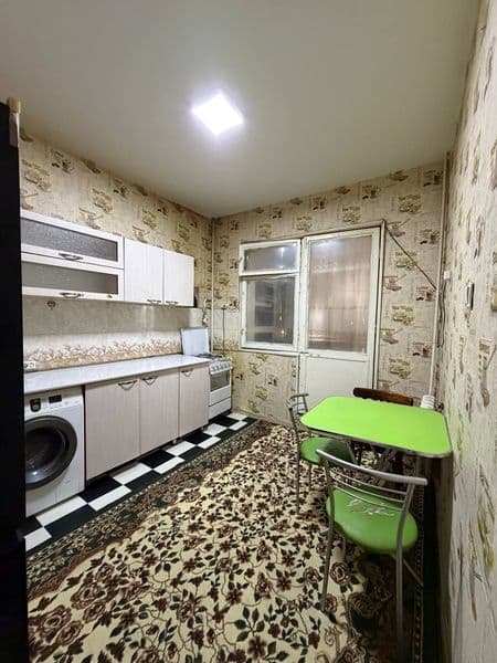 Сергели 1.  2/6/9 оила загс нарсалари билан метро олди автоб