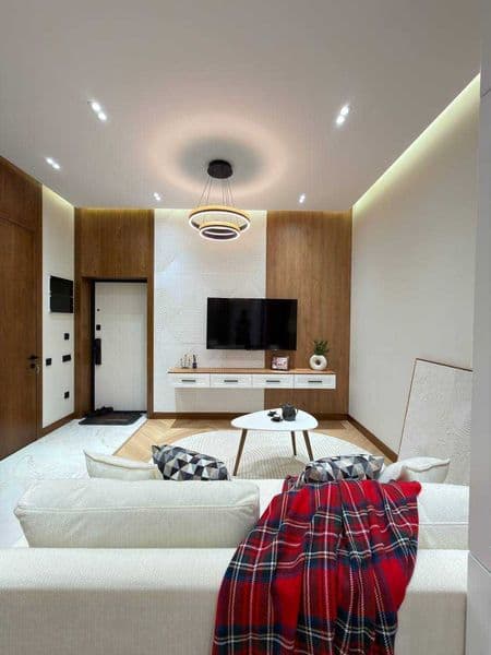 • Район: Юнусабадский<br />
• Адрес: Ц-5<br />
<br />
• Комн — фото 4