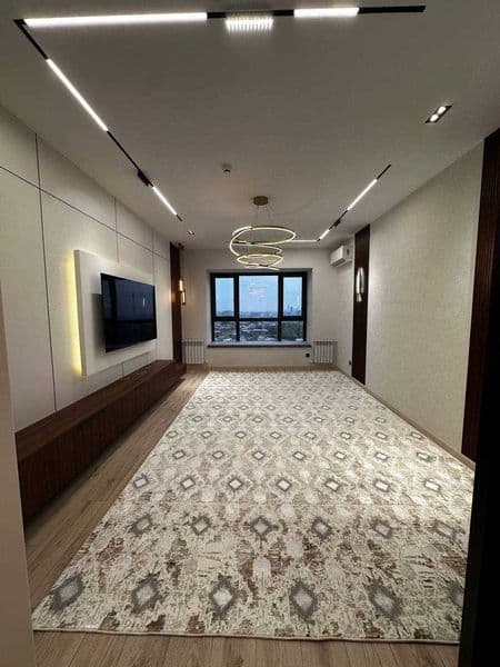 High Town da 3 honali kvartira arendagga beriladi<br />
Hali