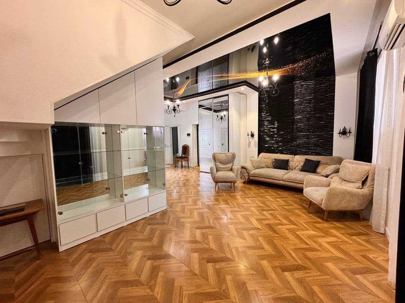 Сдается квартира<br />
<br />
Район: Мирабадский<br />
Адрес — фото 3