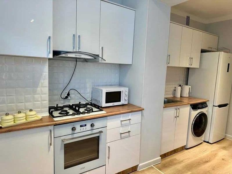 Район: Мирабадский<br />
Адрес: Айбек <br />
<br />
• Комнат — фото 4