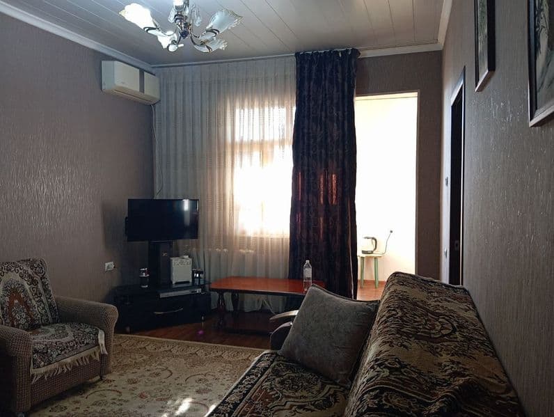 Своя 1 комнатная переделанная в 2 , Юнус-абад 15 квартал  , 