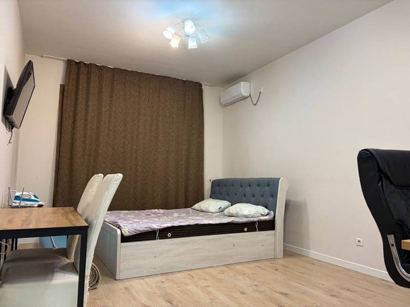 • Сдаётся квартира Навастройка <br />
• Район - Алмазар <br  — фото 2