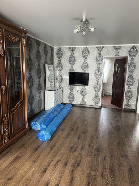 Квартира чистая с ремонтом для семьи около паруса. — фото 2